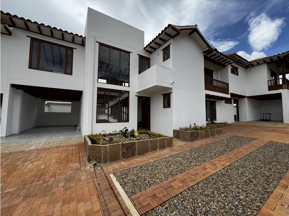 CASA EN VENTA EN VILLA DE LEYVA EF