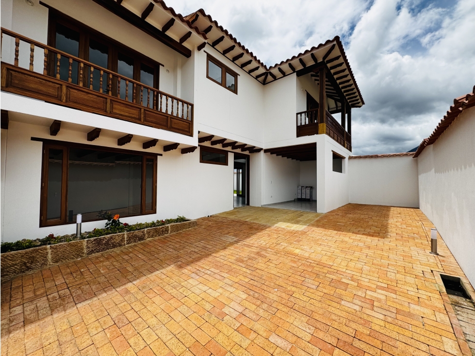 CASA EN VENTA EN VILLA DE LEYVA EF