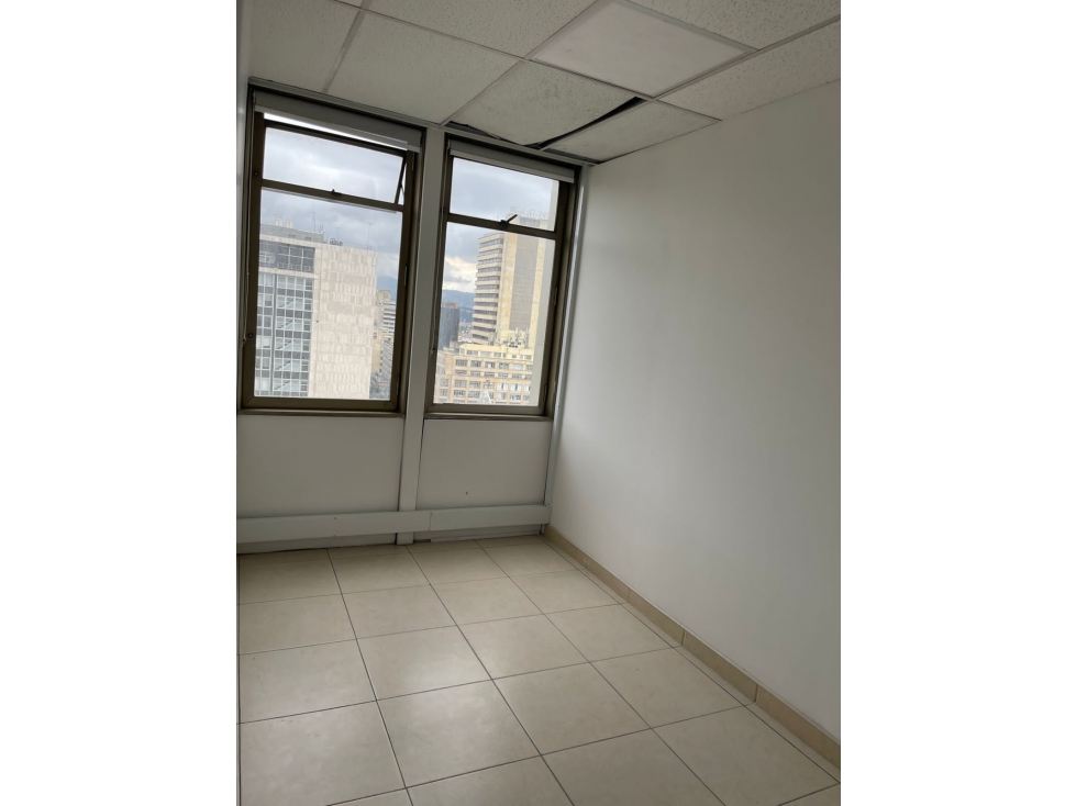 Venta oficina Torre Avianca KS — foto 5