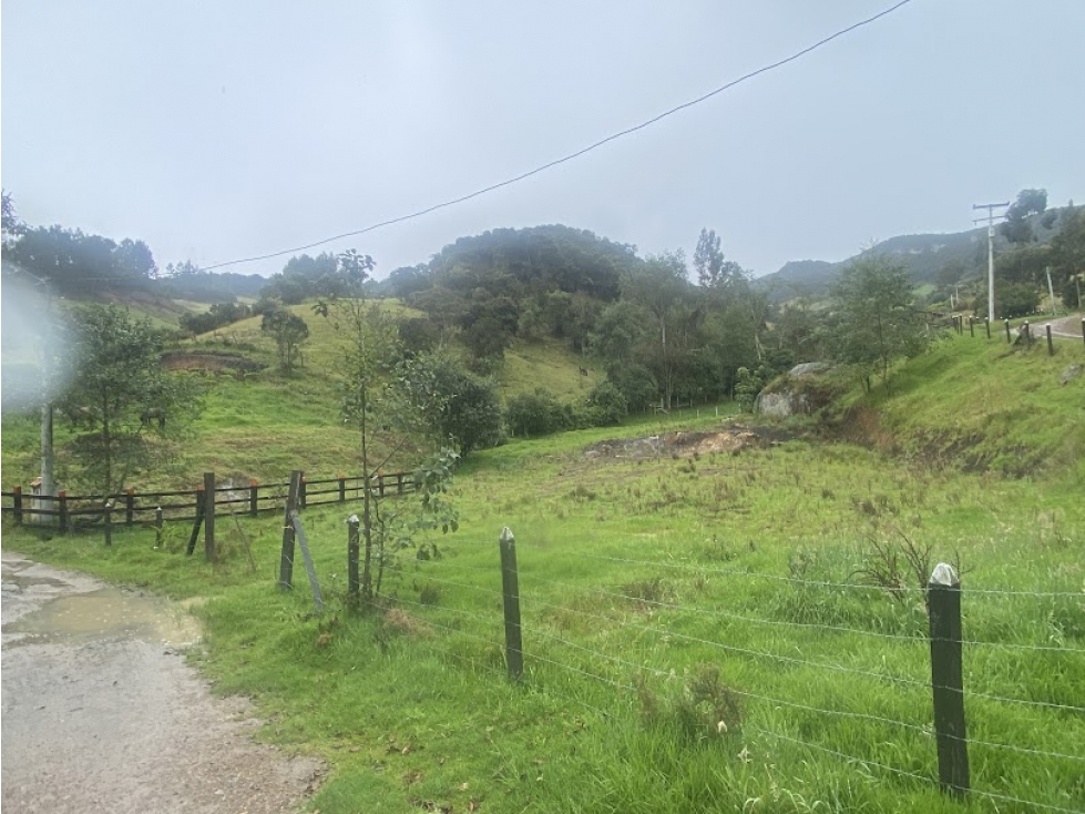 Arriendo Finca Subachoque con pesebreras WB - 3