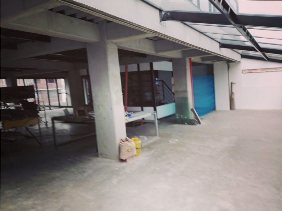 Se vende Edificio nuevo, Spring KS — foto 6