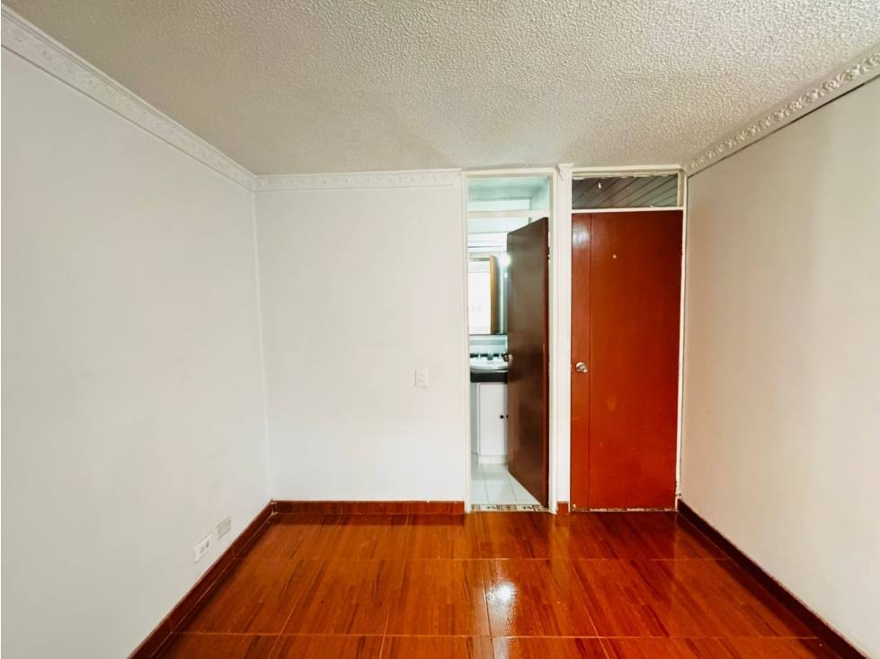 EN VENTA APARTAMENTO EN LOS MONJES EF — foto 4