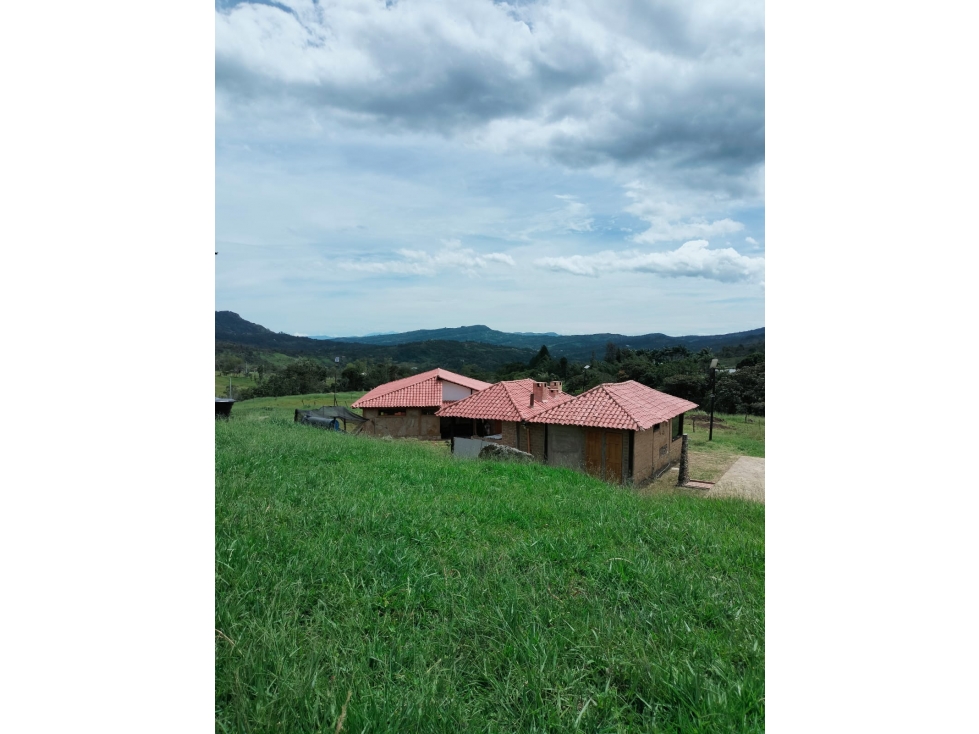 FINCA EN MONIQUIRA EF - 2