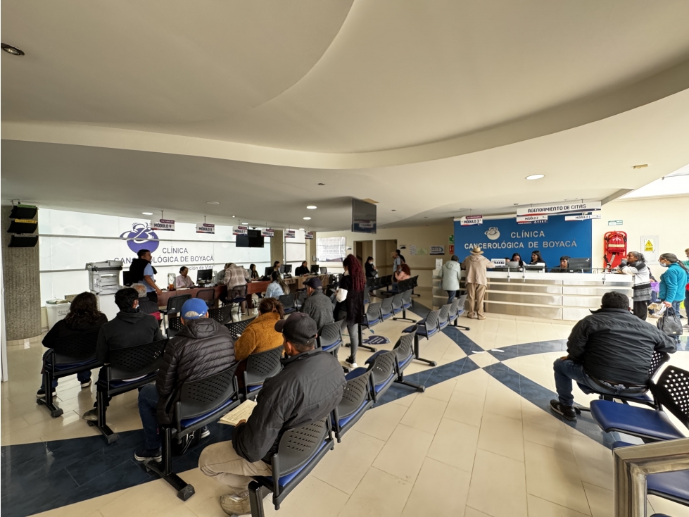 VENTA CONSULTORIO O LABORATORIO PATOLÓGICO EN TUNJA EF - 2
