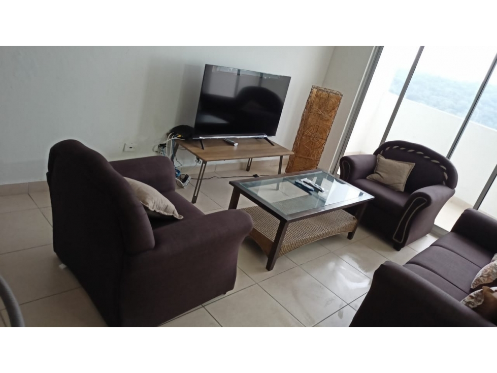 VENTA DE APARTAMENTO EN VILLAS DE LAS FUENTES, 107M2, 3 REC
