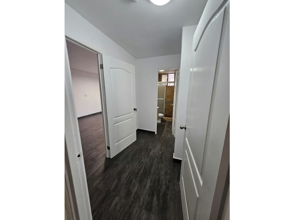 Apartamento Remodelado de 208 m² en Hato Pintado, 3 Rec