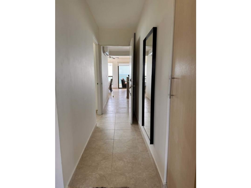 Hermoso apartamento frente al mar en la playa Malibú — foto 6