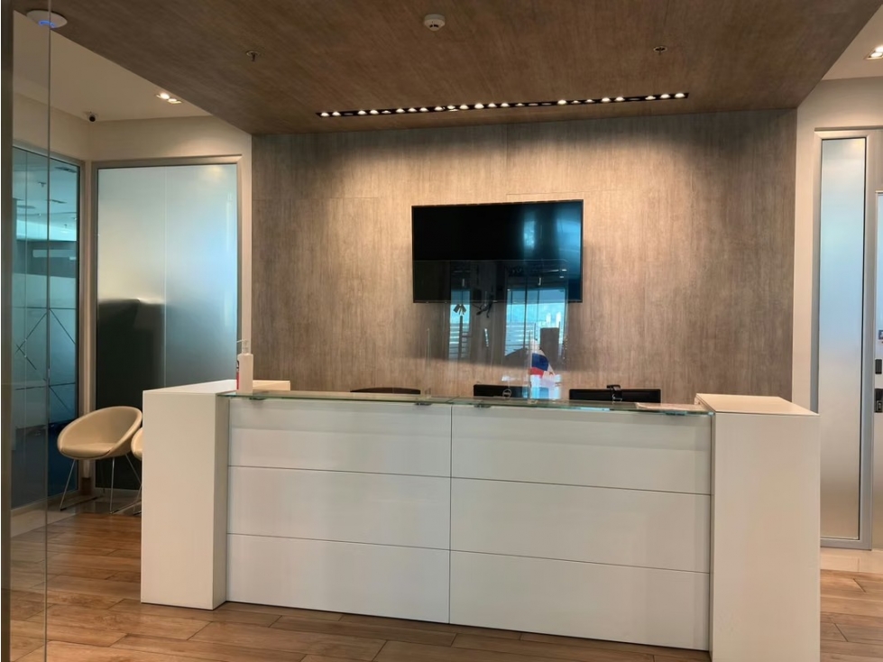 Oficina Premium 795 m² en Venta Costa del Este PH Plaza del Este — foto 2
