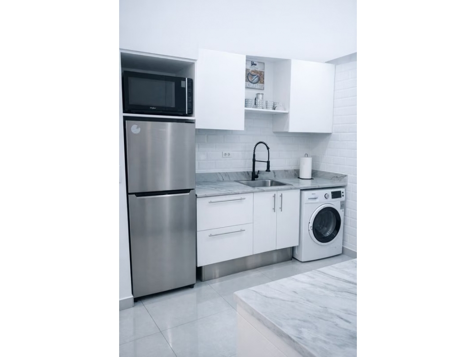 Apartamento Remodelado y Amueblado Calle Tranquila y Segura, Obarrio — foto 3