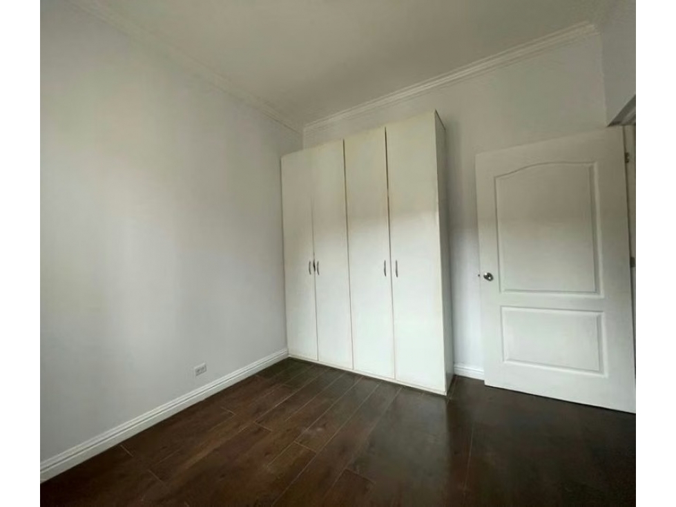 Oportunidad en Vía España, Apartamento Remodelado de 105 m² — foto 3