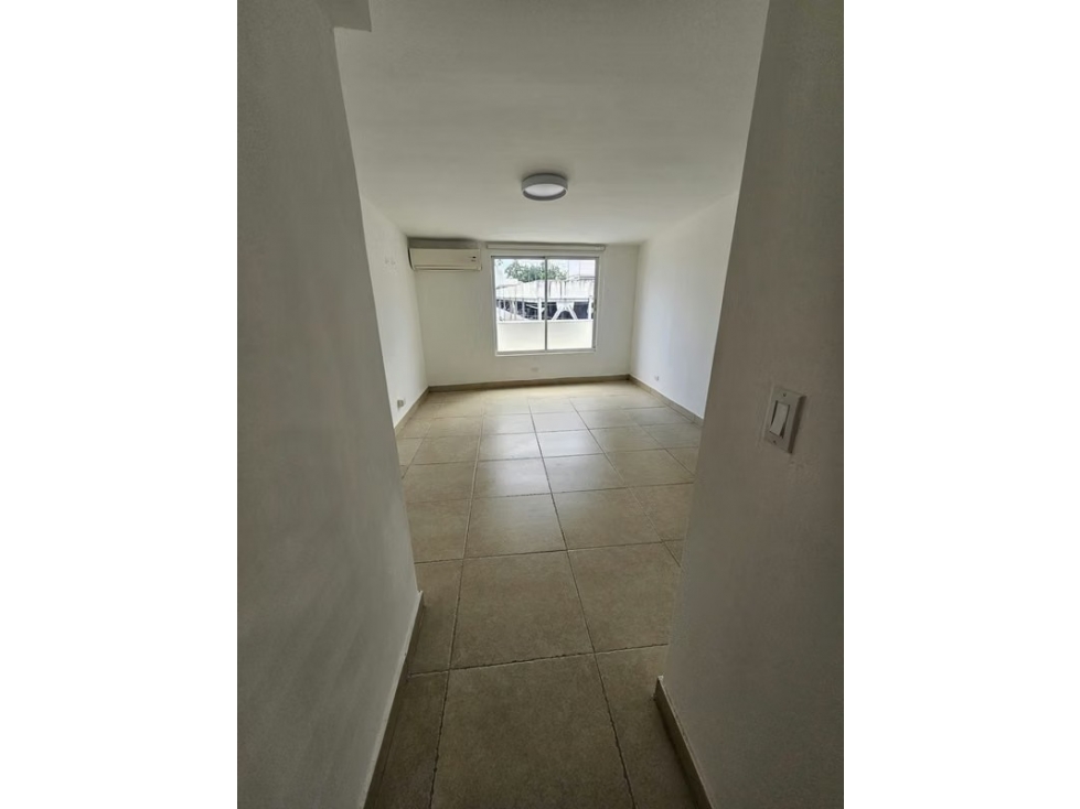 Apartamento Remodelado de 208 m² en Hato Pintado, 3 Rec — foto 3