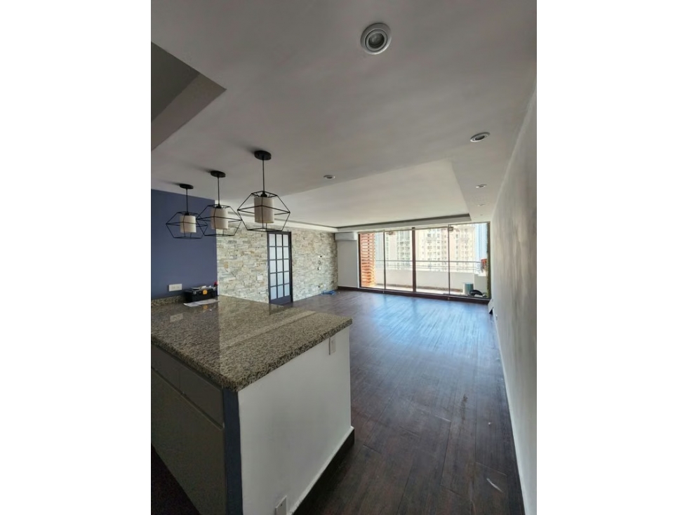 Alquiler de Apartamento con Línea Blanca en Paitilla 2 Parkings — foto 3