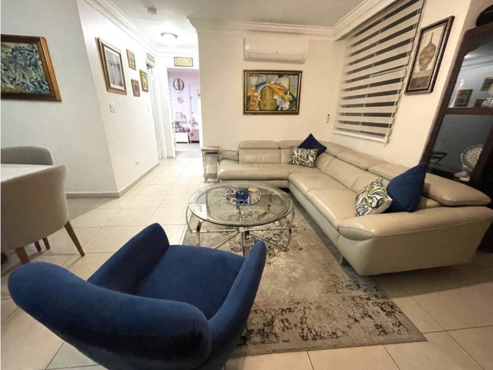 HERMOSO APARTAMENTO A PASOS DE AV. BALBOA — foto 2
