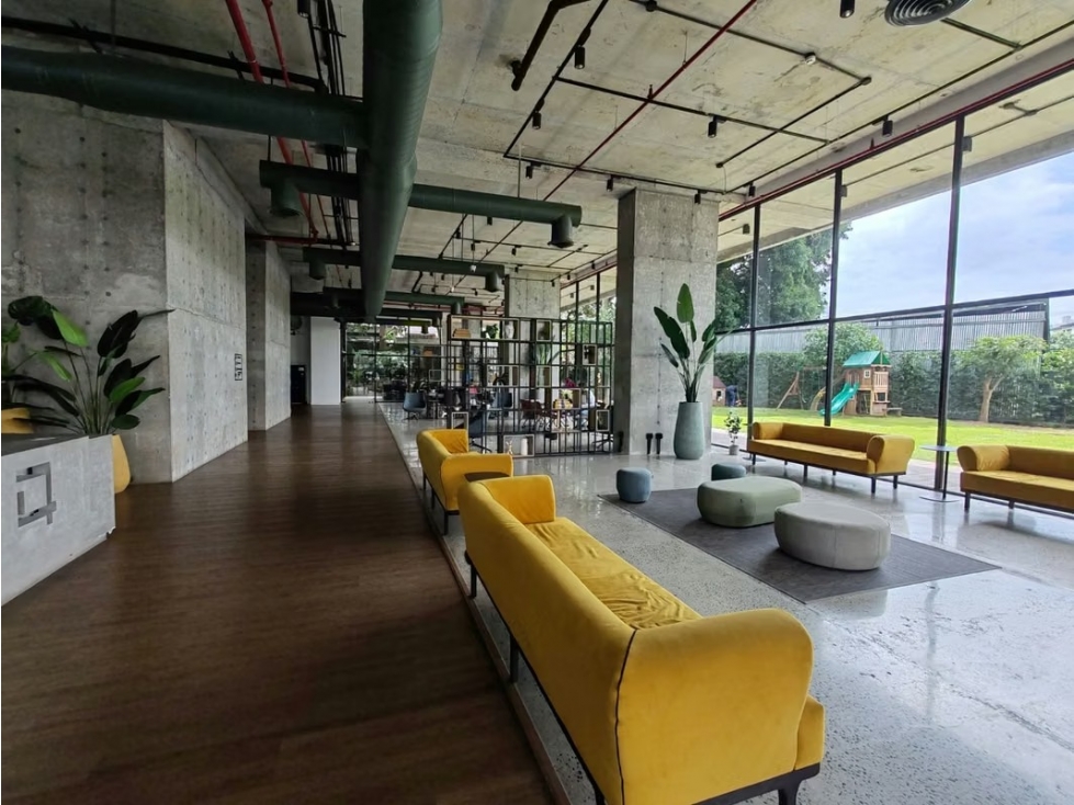 Amplio Apto Semiamoblado de 150 m² en El Cangrejo — foto 4