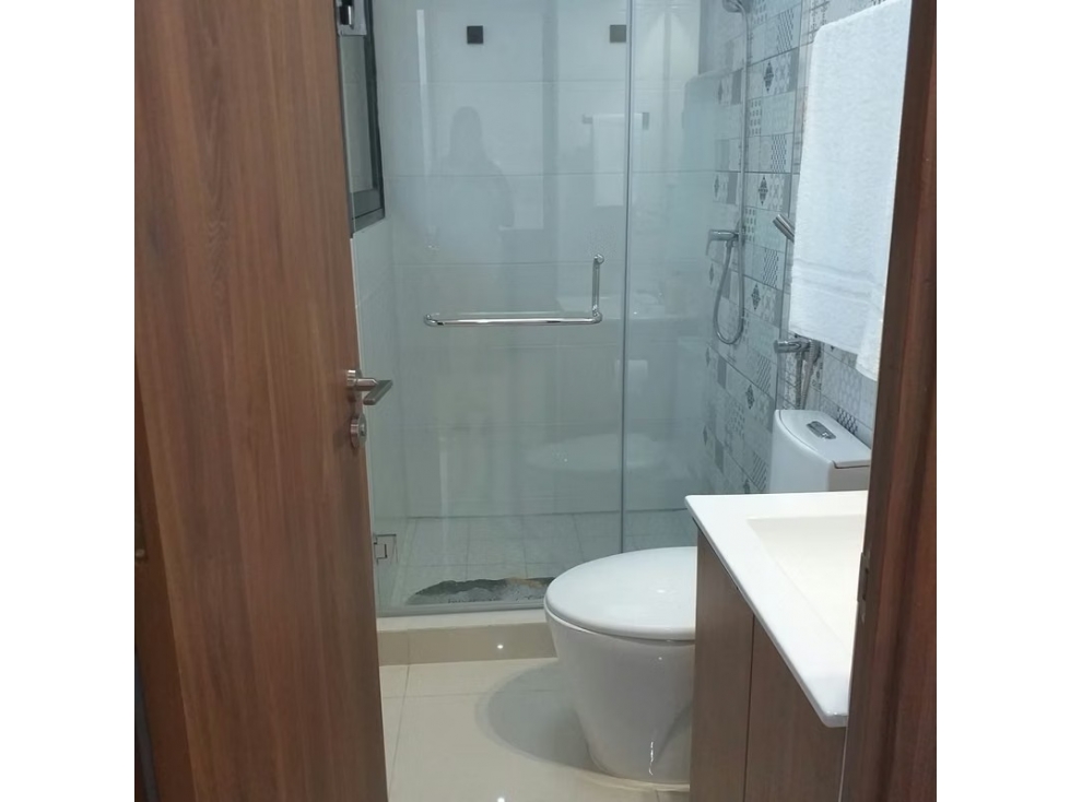 Apartamento Remodelado y Amueblado Calle Tranquila y Segura, Obarrio — foto 5