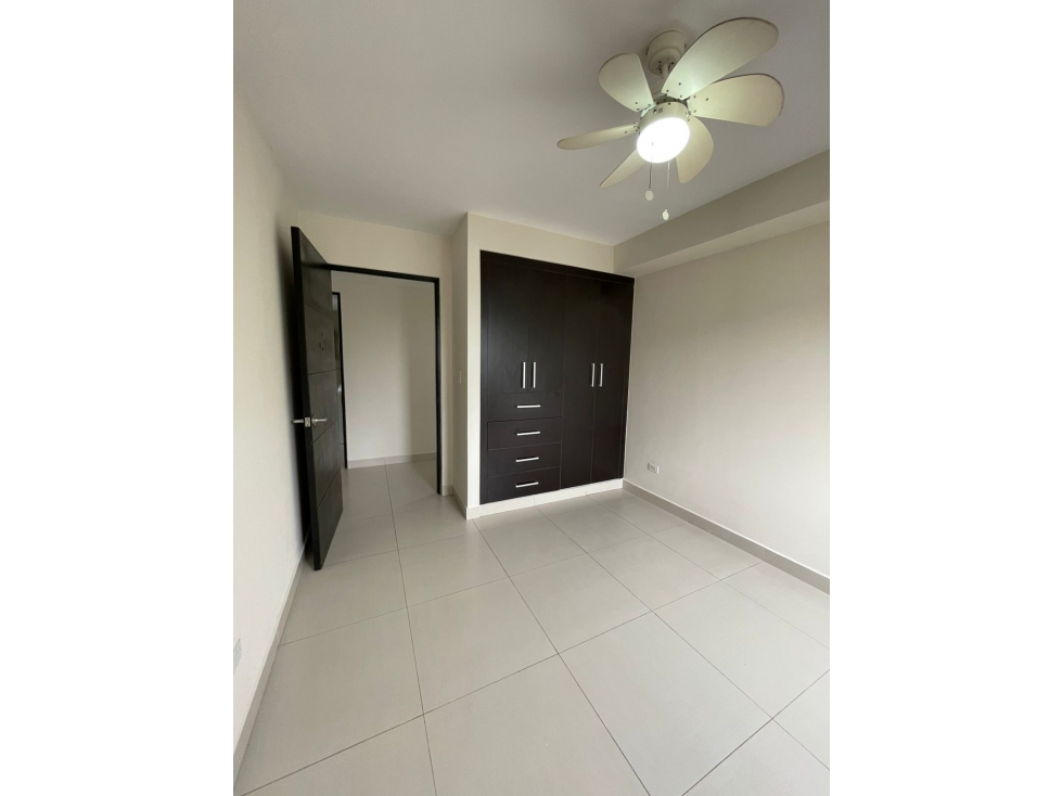 APARTAMENTO PARA ALQUILER EN PANAMÁ PACÍFICO PH MIDRISE-WOODLANDS — foto 5