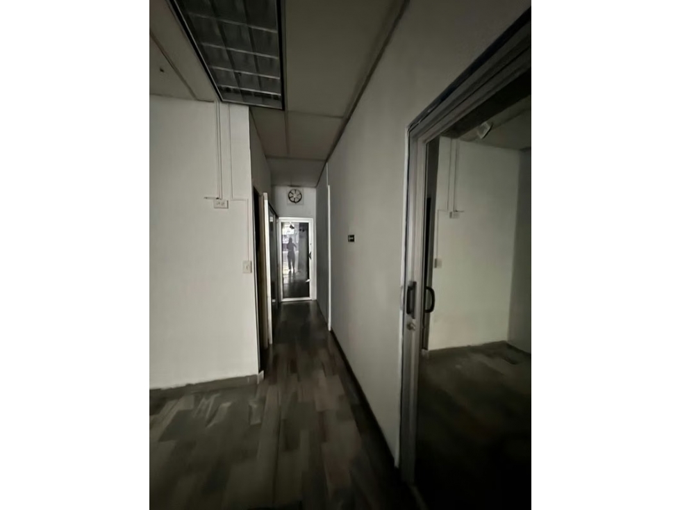 Local Comercial u Oficina Premium de 153 m² en El Cangrejo — foto 3