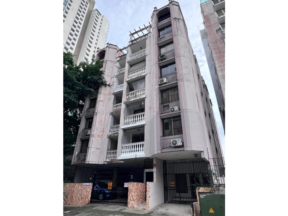 PH Royal Torre, Bella Vista, 102 metros