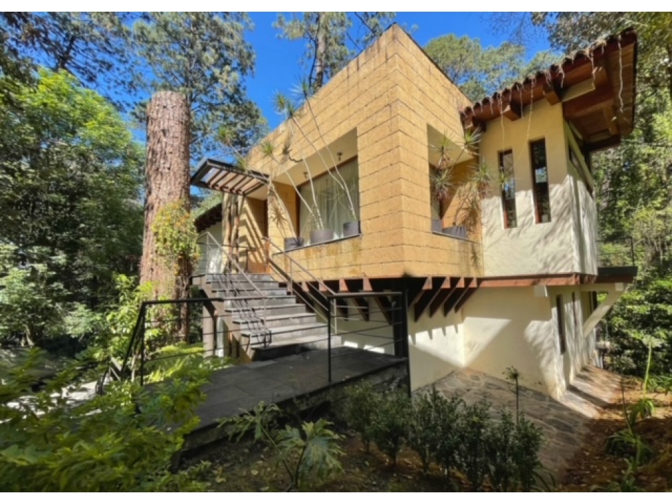 CASA EN CONDOMINIO AVÁNDARO