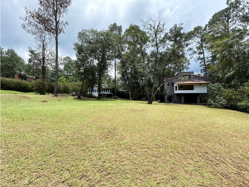 CASA EN VENTA CERCA DE AVANDARO