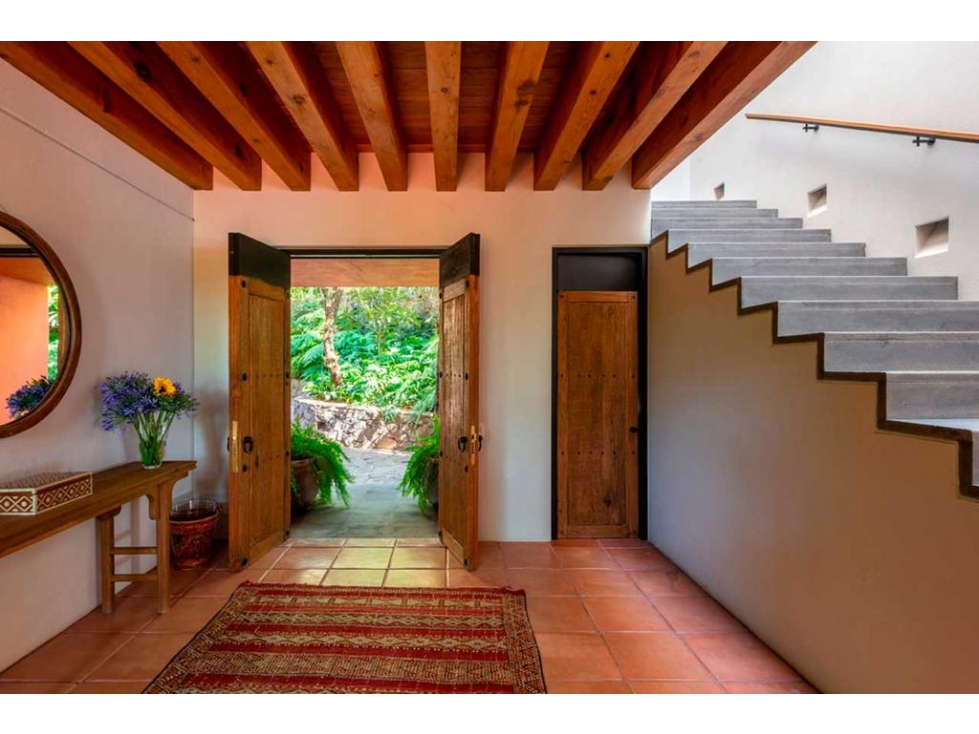 CASA COLORADA CON VISTAS AL VALLE — foto 5