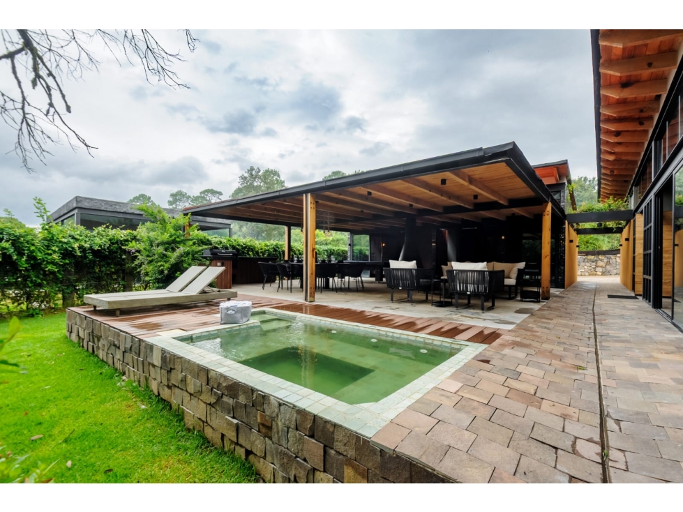 CASA EN RENTA OLIVOS 3 | SAN SIMÓN EL ALTO, VALLE DE BRAVO