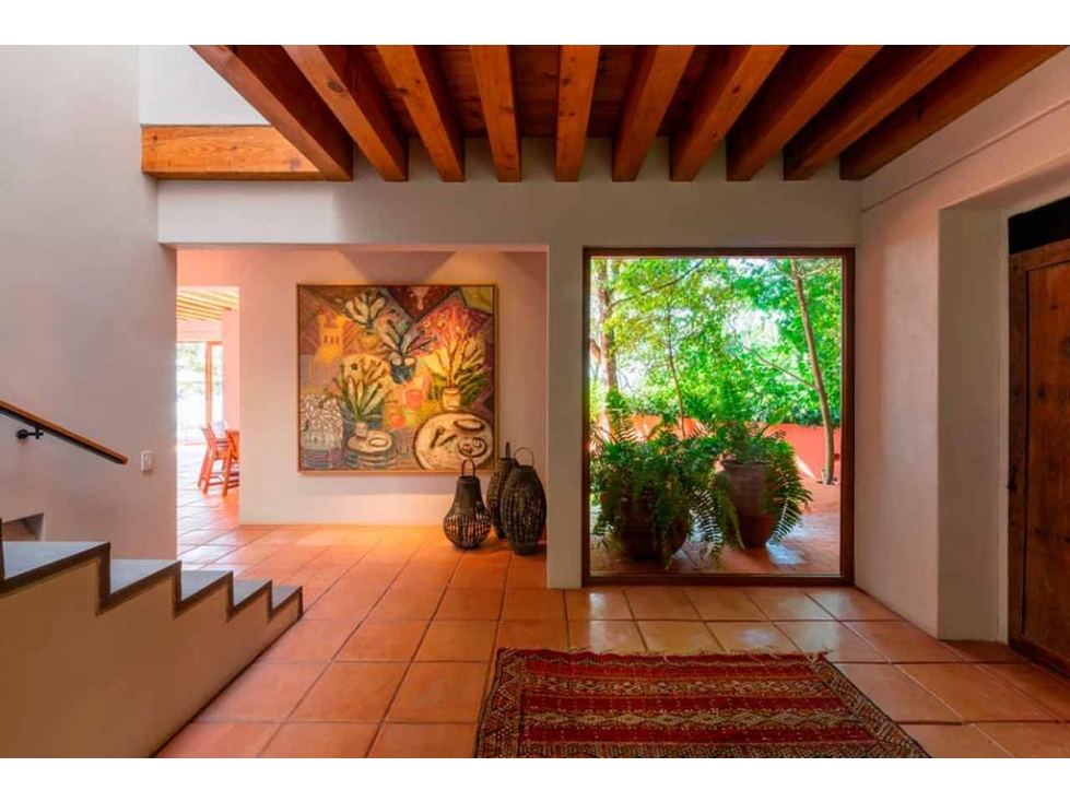 CASA COLORADA CON VISTAS AL VALLE — foto 6