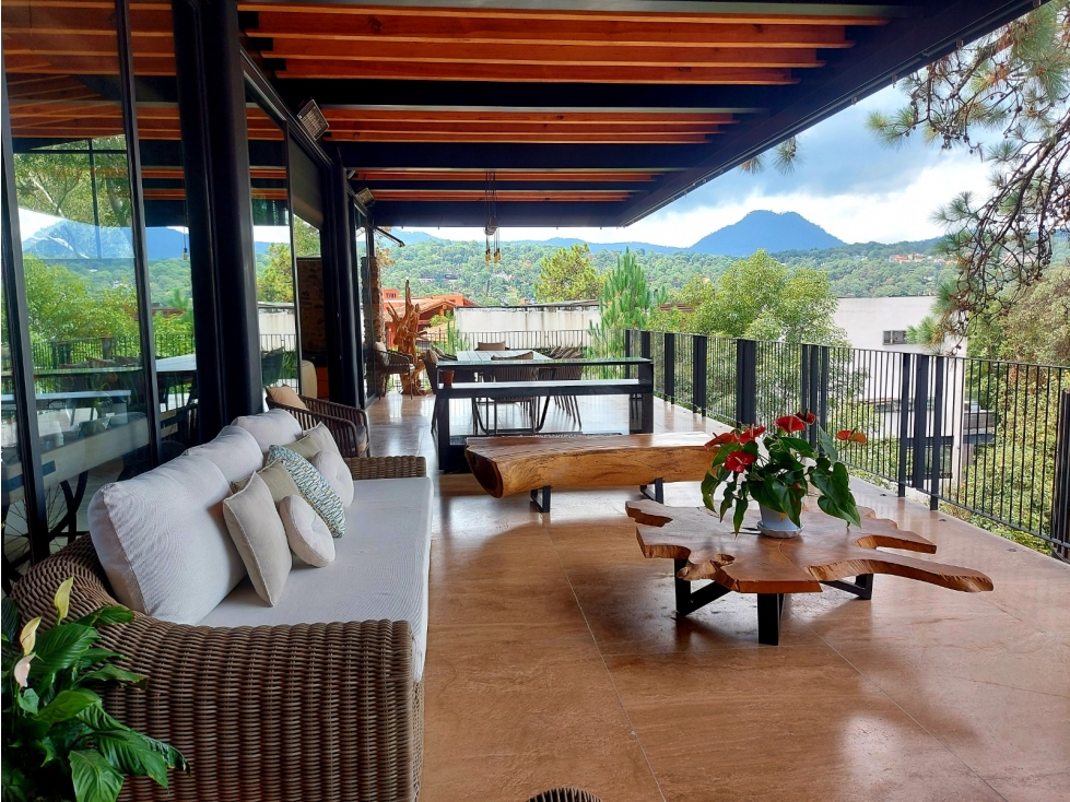 CASA MODERNA EN VENTA COPORITO VALLE DE BRAVO