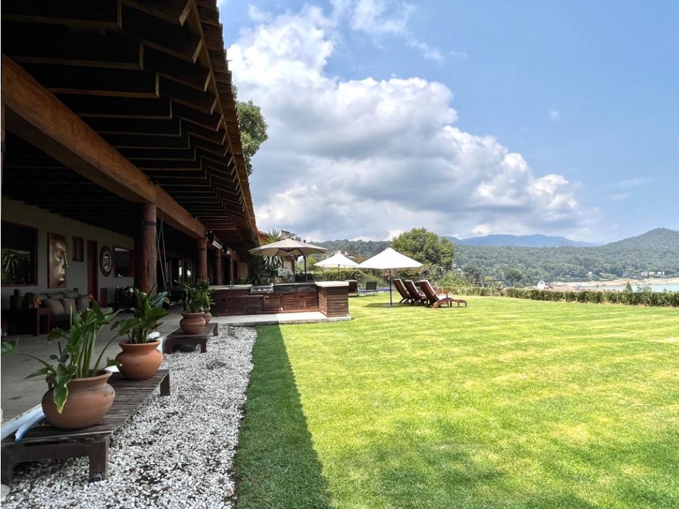 CASA EN AVANDARO CON VISTA AL LAGO — foto 2