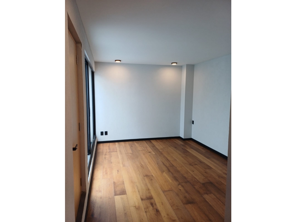Venta Departamento con Roof Garden Privado 226 m² y Acabados de Lujo