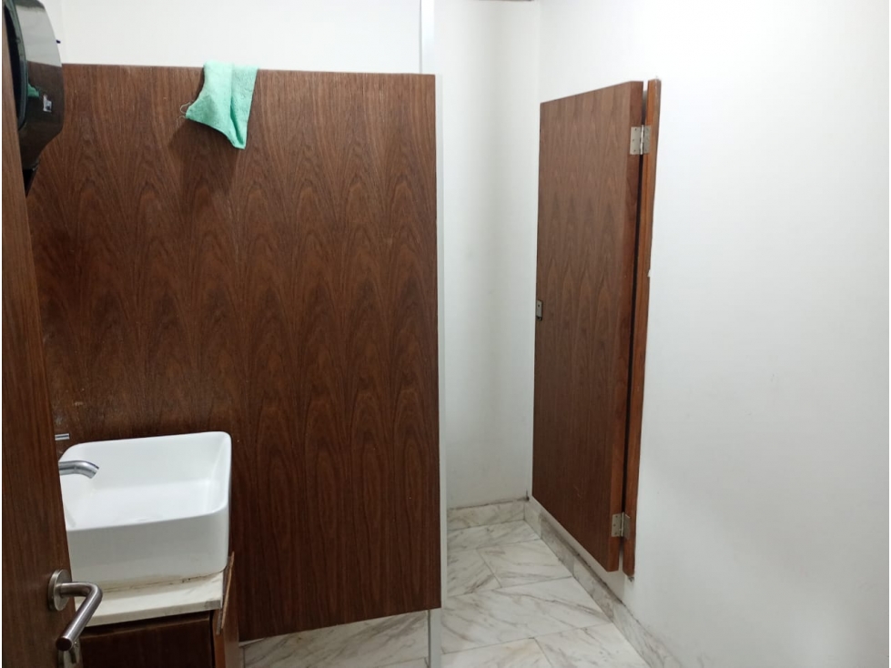Renta de Oficina de 175 m2 Área Abierta y un Privado Hipódromo Condesa - 6