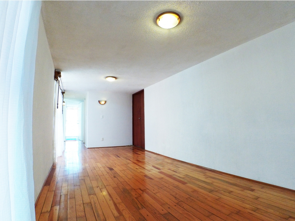Venta de Excelente Depto. De 3 Recamaras 1 Baño Col. Juárez — foto 2