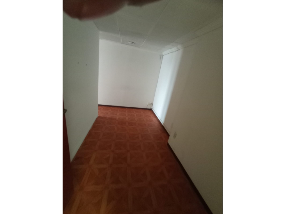 Renta de Oficina de 75 m2 con 4 Privados en la Col. Hipódromo - 6