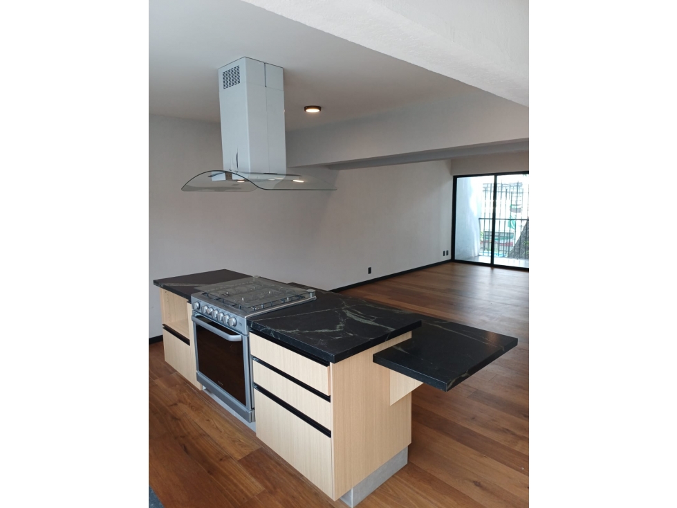 Venta Departamento con Roof Garden Privado 226 m² y Acabados de Lujo — foto 2