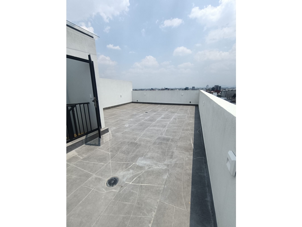 ¡Venta de hermoso PH con Roof Graden de 47 m2 Roma Sur! — foto 6