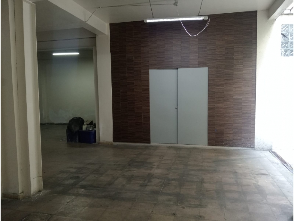Renta de Excelente Local de 300 m2 Área Abierta Col. Condesa - 5
