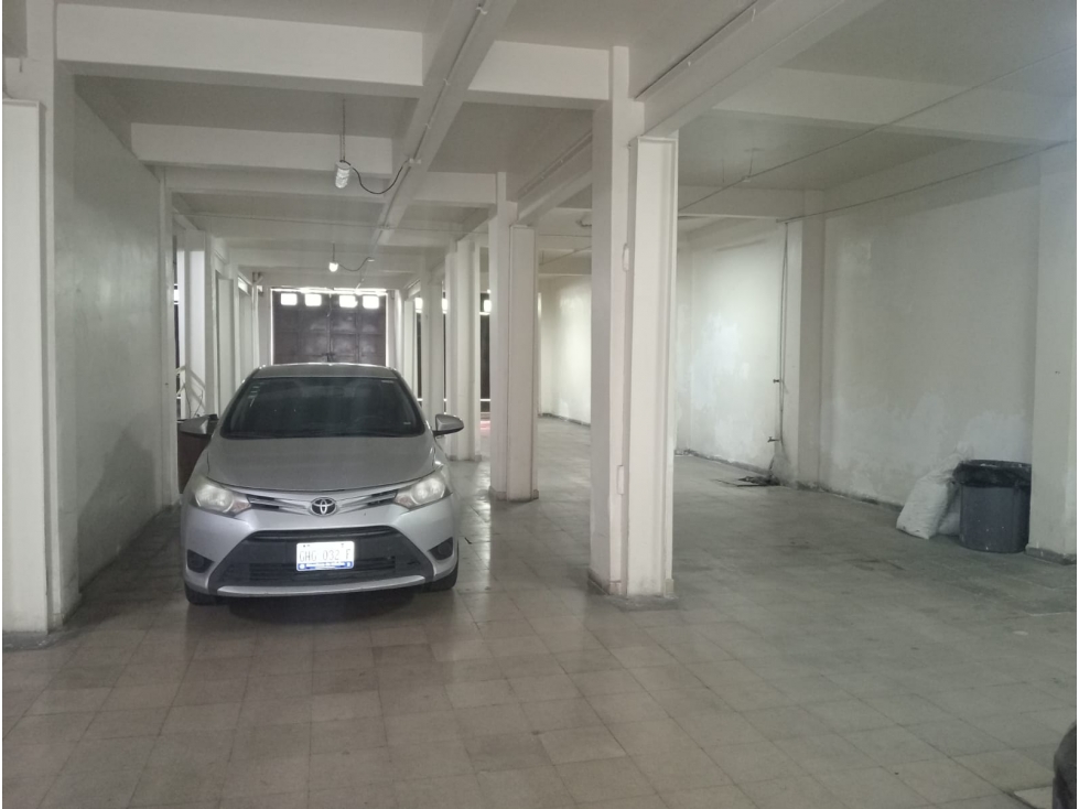 Renta de Excelente Local de 300 m2 Área Abierta Col. Condesa - 3