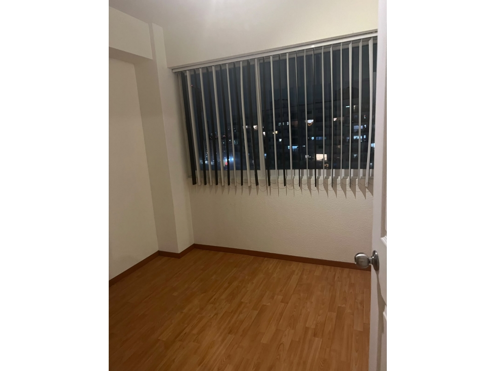 Venta de Excelente Depto. 2 Rec 1 Baño 1 Auto Col. Carola - 5