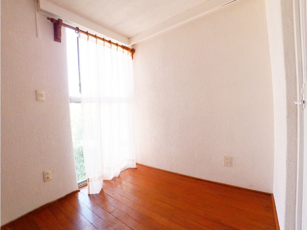 Venta de Excelente Depto. De 3 Recamaras 1 Baño Col. Juárez — foto 3