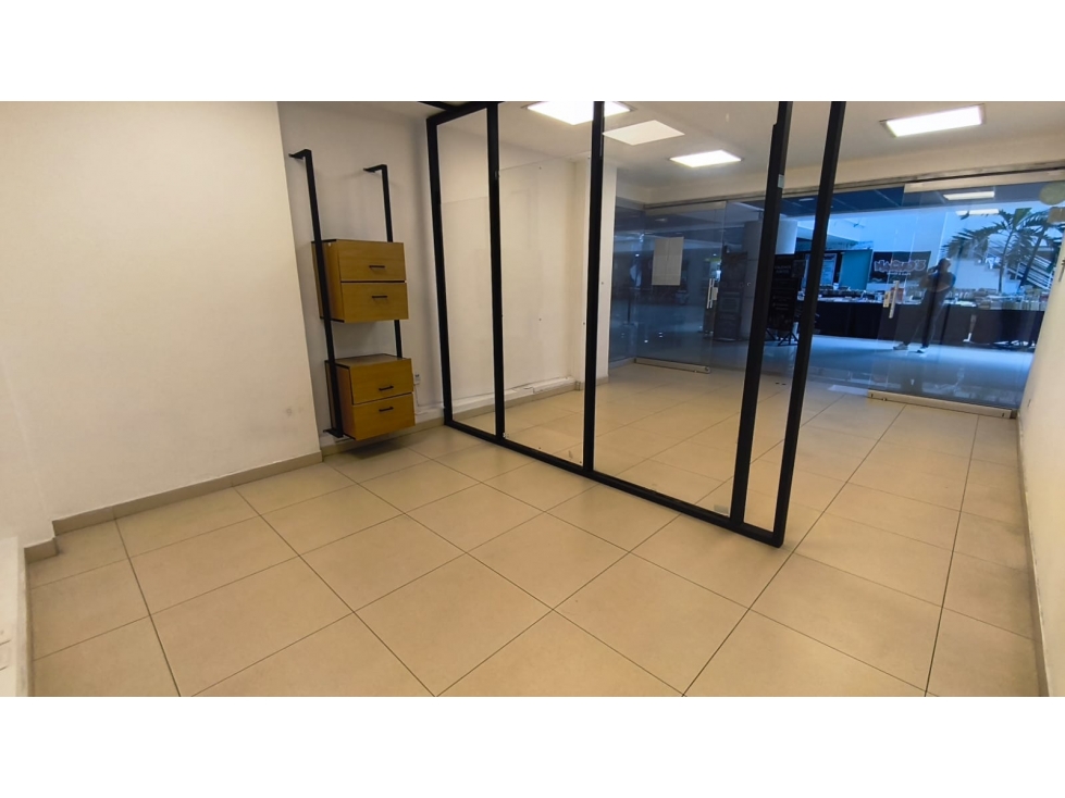 ARRIENDO LOCAL COMERCIAL EN EL CENTRO DE PEREIRA COD 10001262 — foto 2