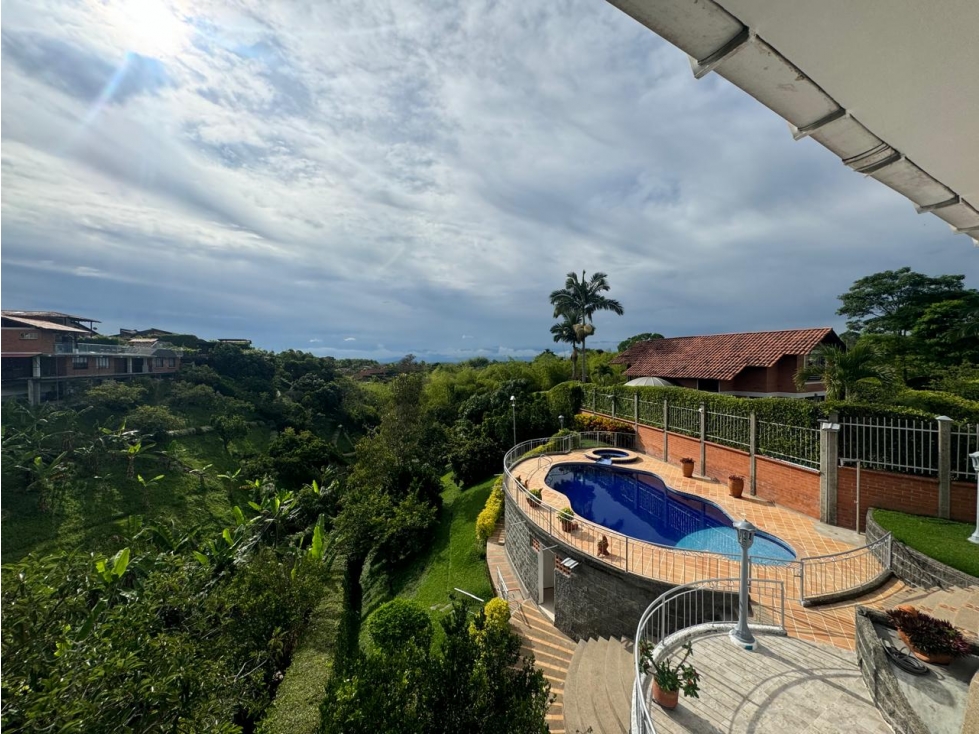 VENDO CASA CAMPESTRE SECTOR PUEBLITO CAFETERO COD 8237350