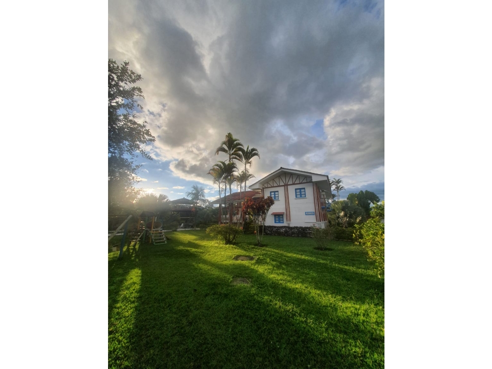 ARRIENDO CASA CAMPESTRE POR NOCHES EN LA TEBAIDA COD 9450000 - 4