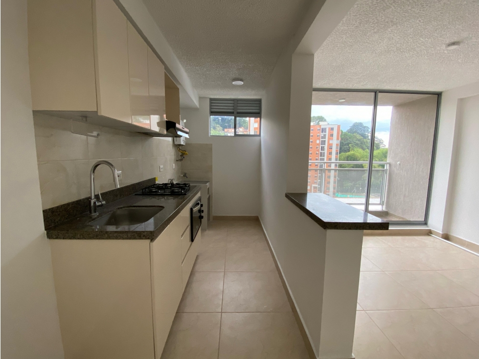 SE VENDE APARTAMENTO EN EL SECTOR DEL POBLADO COD 8636892 — foto 2