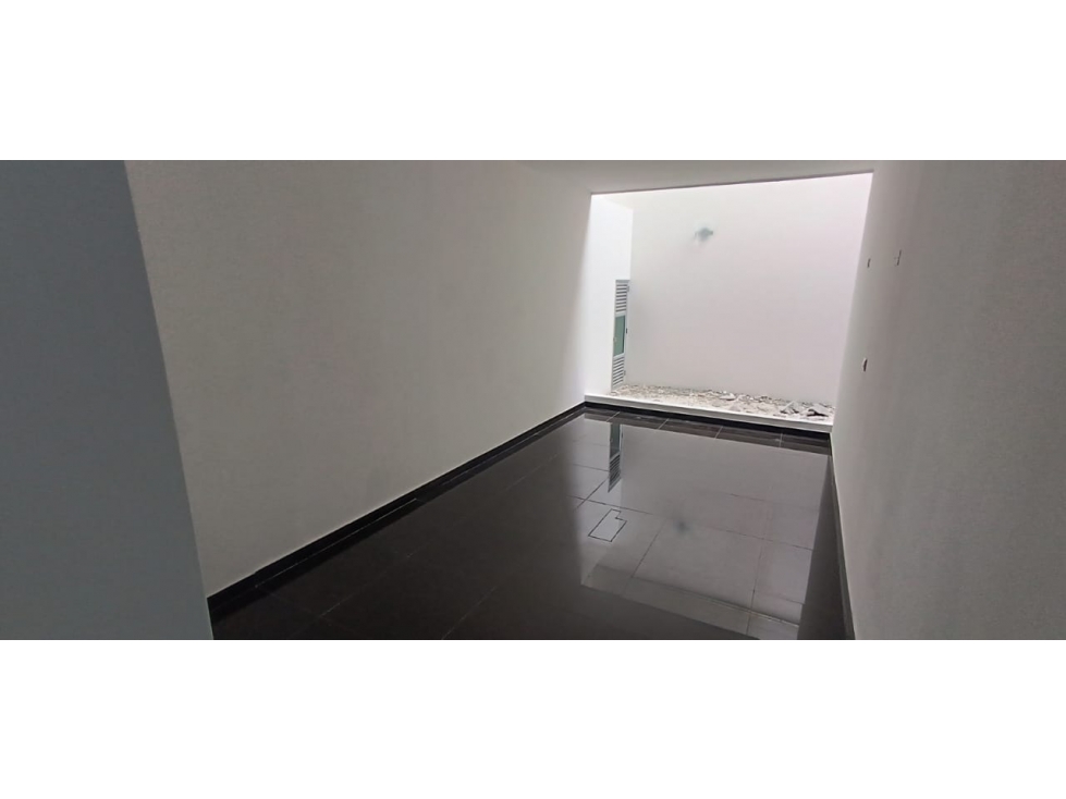 SE ALQUILA LOCAL COMERCIAL BARRIO LOS ALPES PEREIRA — foto 6