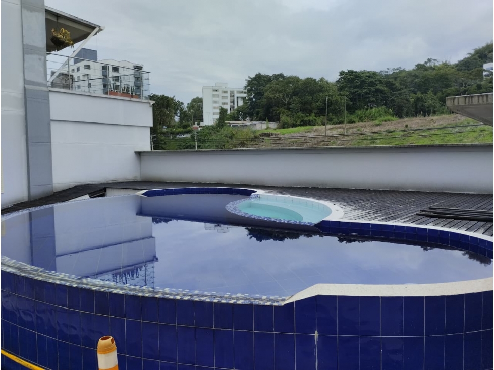 VENTA DE APARTALOFT EN EL SECTOR DE PINARES COD 9580755