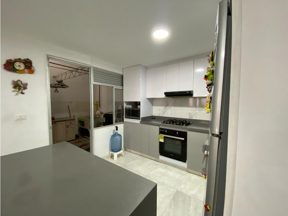 VENDO CASA EN EL SECTOR DE LA PRADERA COD 8510326