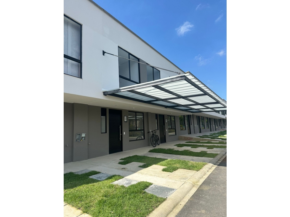 VENDO CASA EN LA MACARENA DOSQUEBRADAS COD 7858952 - 2