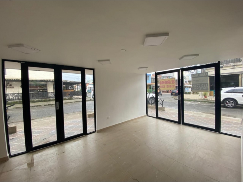 VENDO LOCAL COMERCIAL EN DOSQUEBRADAS COD 8130669 - 2