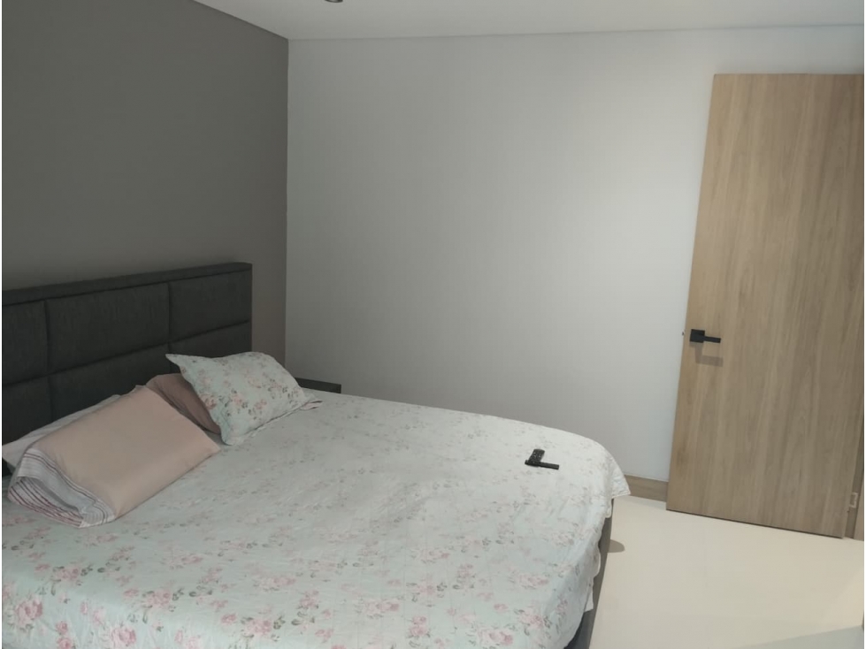 VENTA DE CASA EN EL SECTOR DEL POBLADO COD 9689207 — foto 5