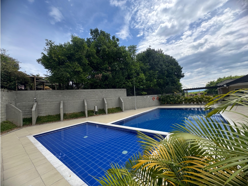 VENDO APARTAMENTO SECTOR CONDINA COD 9556563